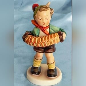 Charming Porcelain Hummel Figurine. Accordion Boy (#185).  Made in Germany 